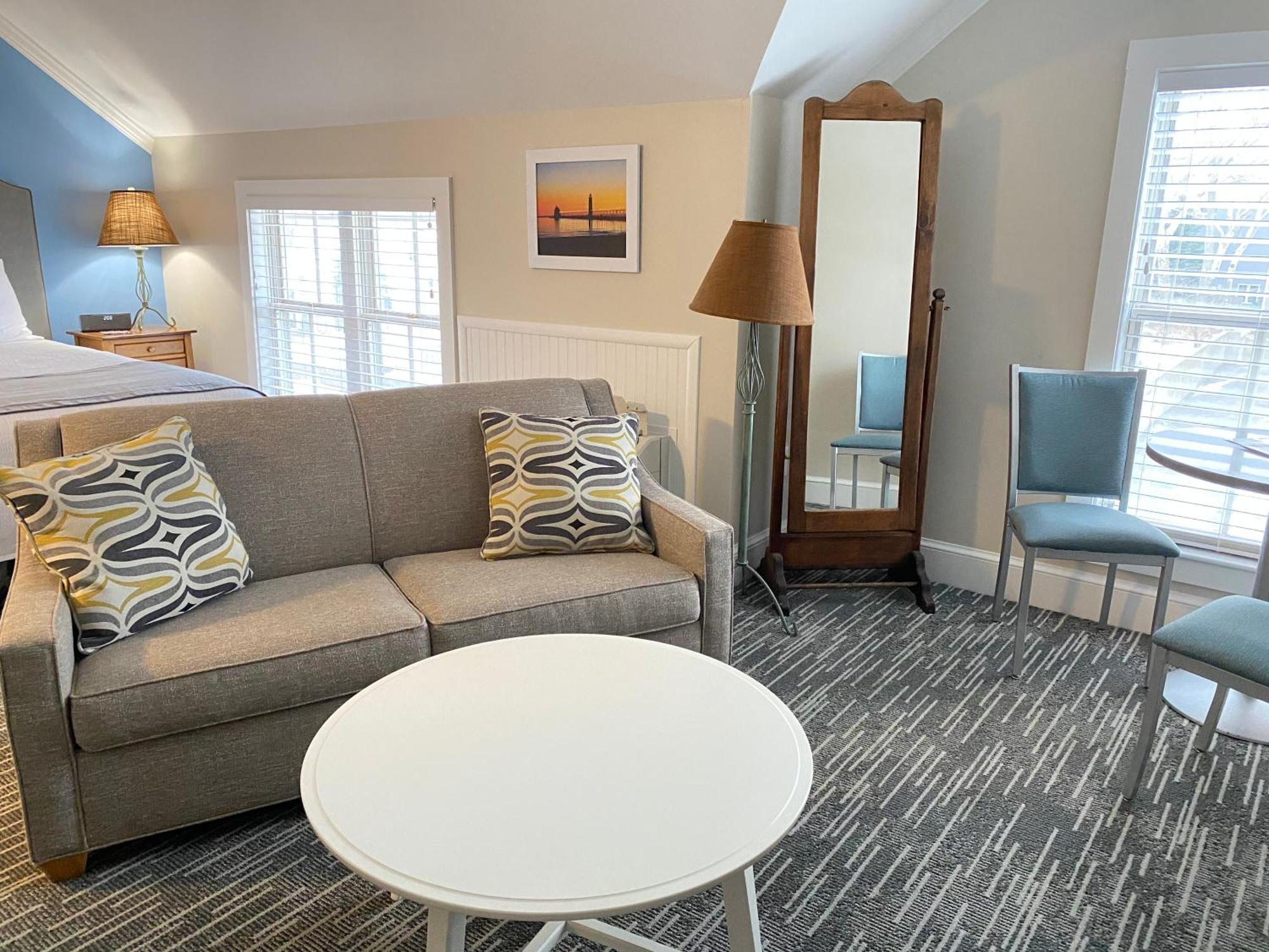 Harbor House Inn Grand Haven Rom bilde